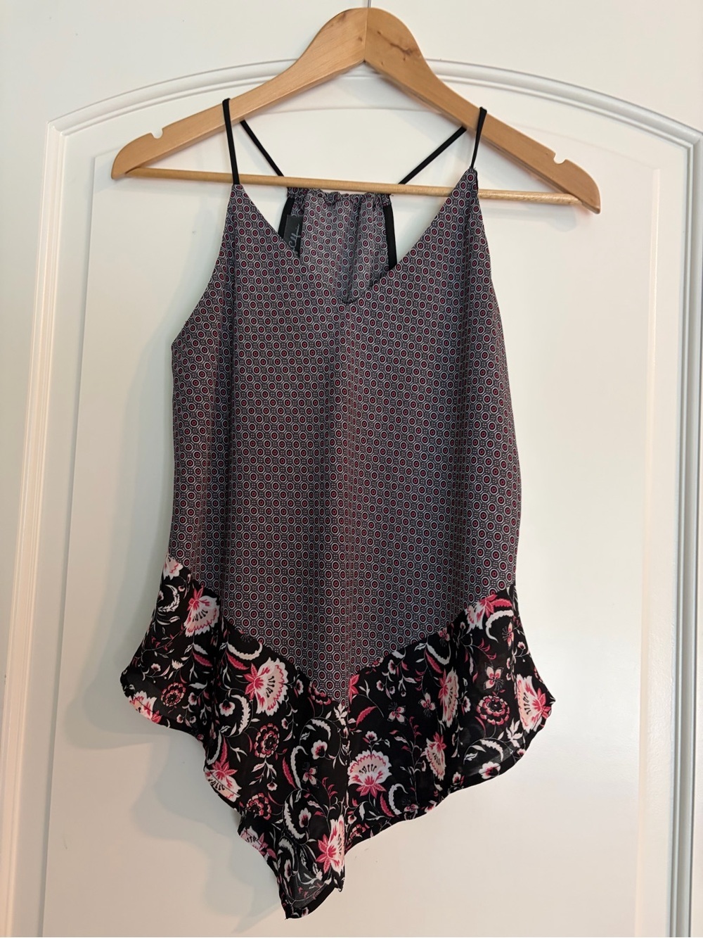Byer California Sleeveless Pink Black Floral Hem Print Women's Cami Top Small